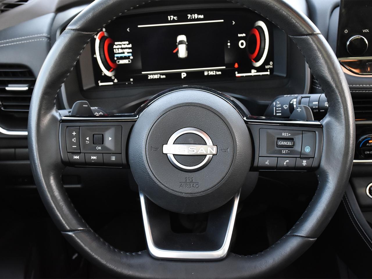 2022 Nissan Rogue Platinum  - Certified - HUD Photo
