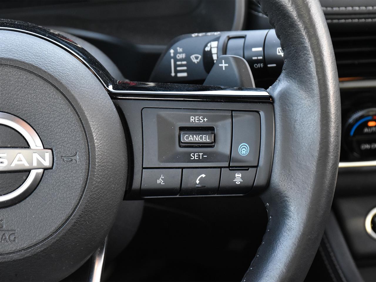 2022 Nissan Rogue Platinum  - Certified - HUD Photo