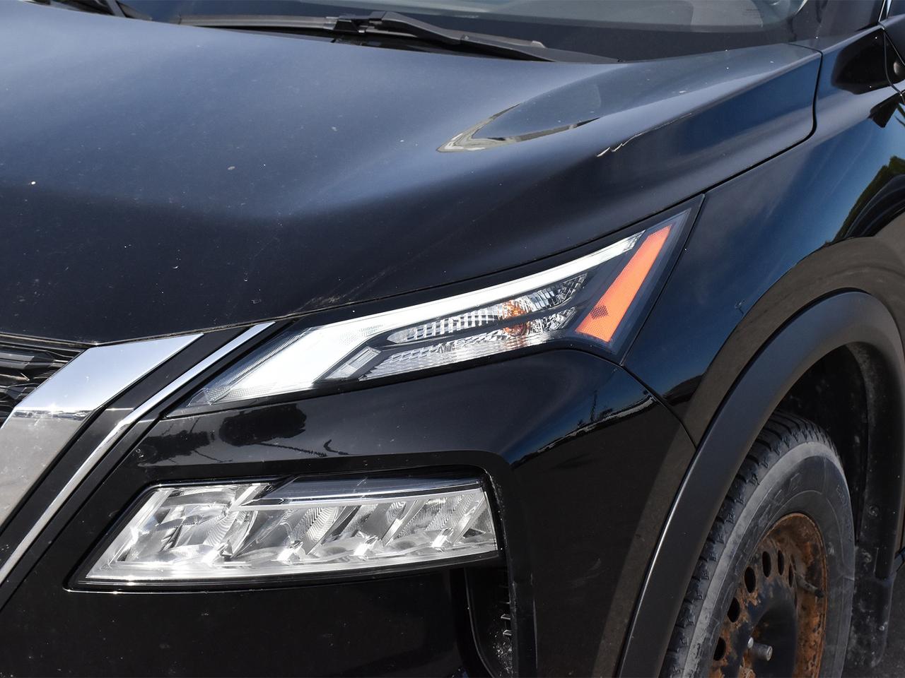 2022 Nissan Rogue SV  - Certified - Moonroof -  Apple CarPlay Photo