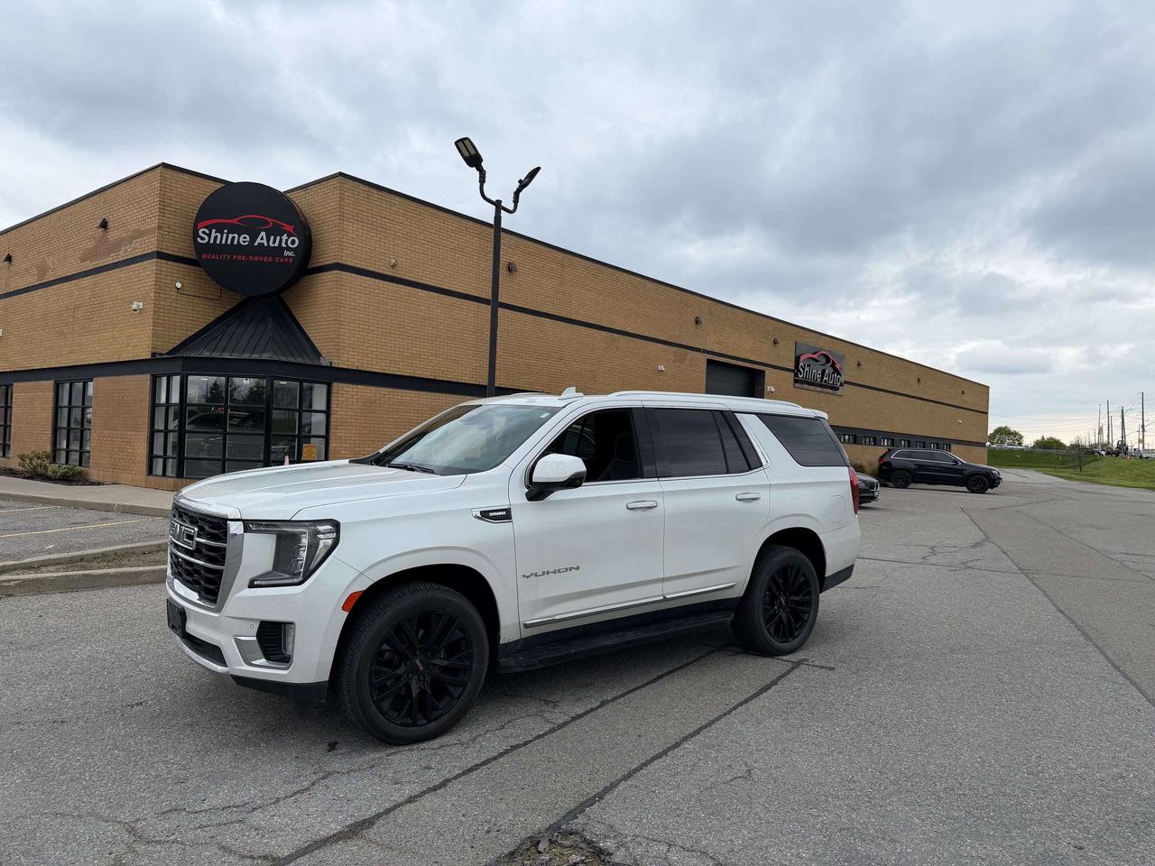 2023 GMC Yukon 4WD SLT DIESEL LEATHER NAVIGATION REMOTE STARTER Photo0