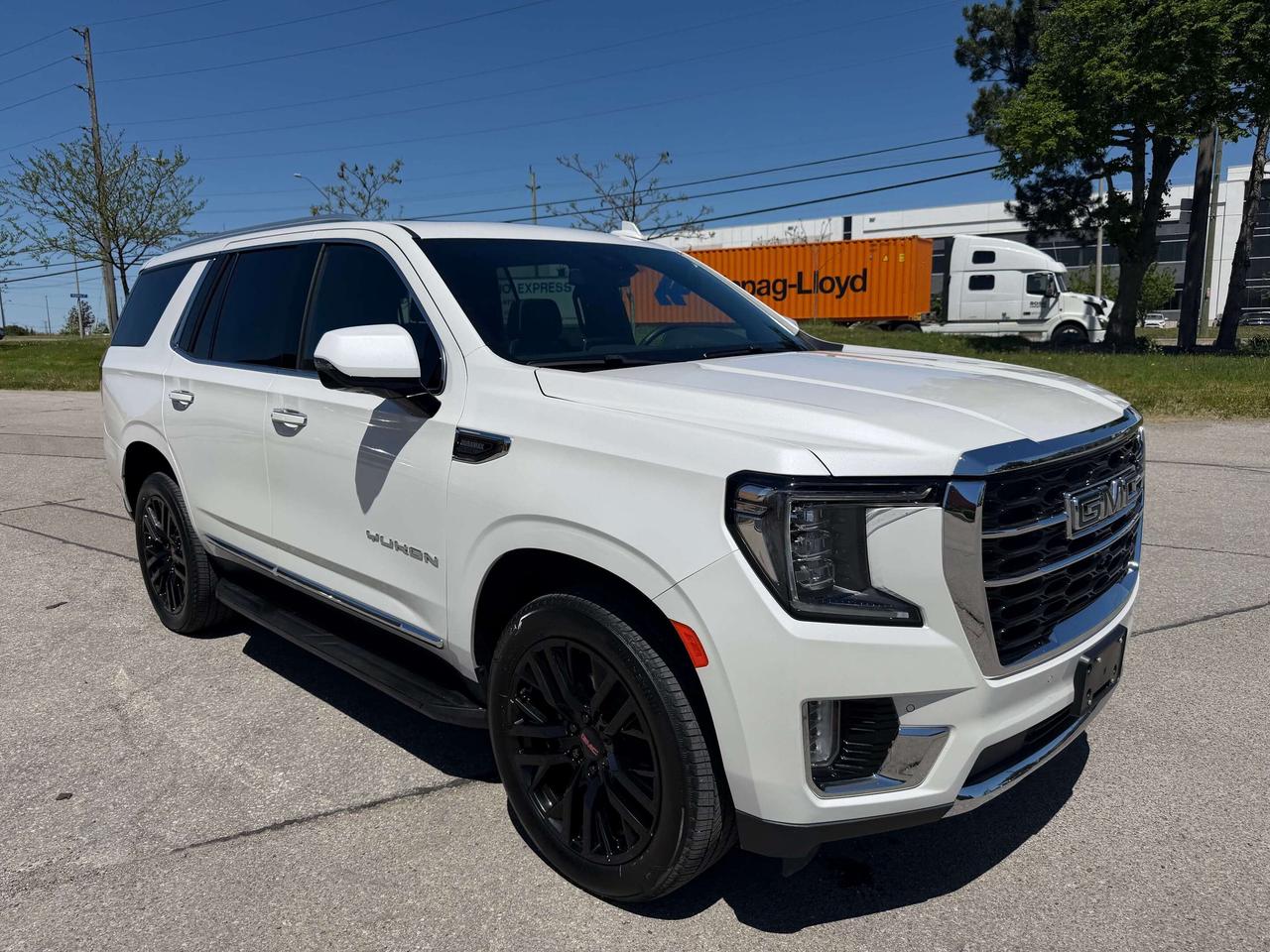 2023 GMC Yukon 4WD SLT DIESEL LEATHER NAVIGATION REMOTE STARTER Photo3