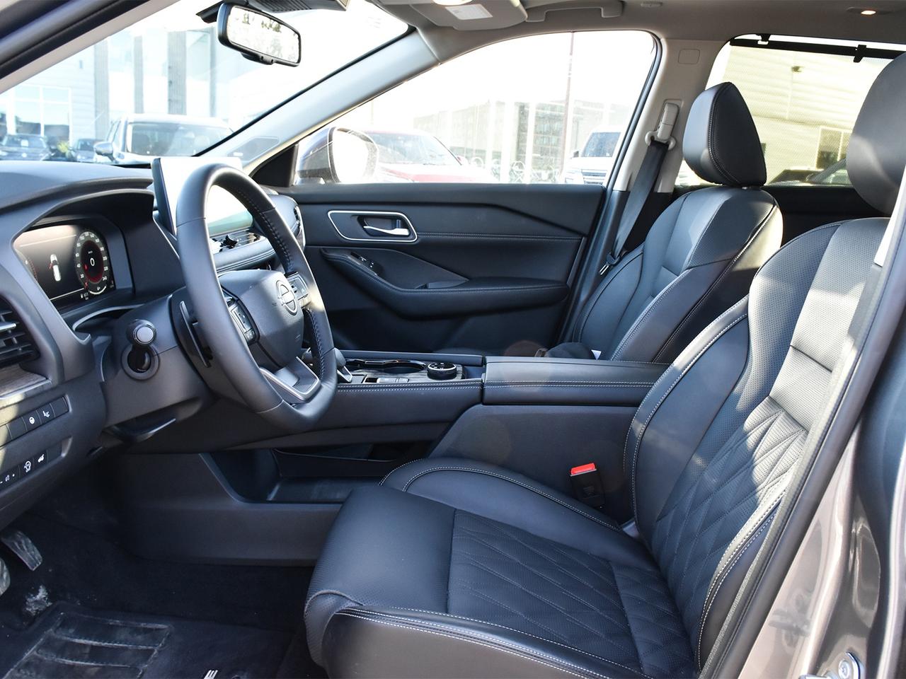 2025 Nissan Rogue Platinum  - Certified - HUD Photo