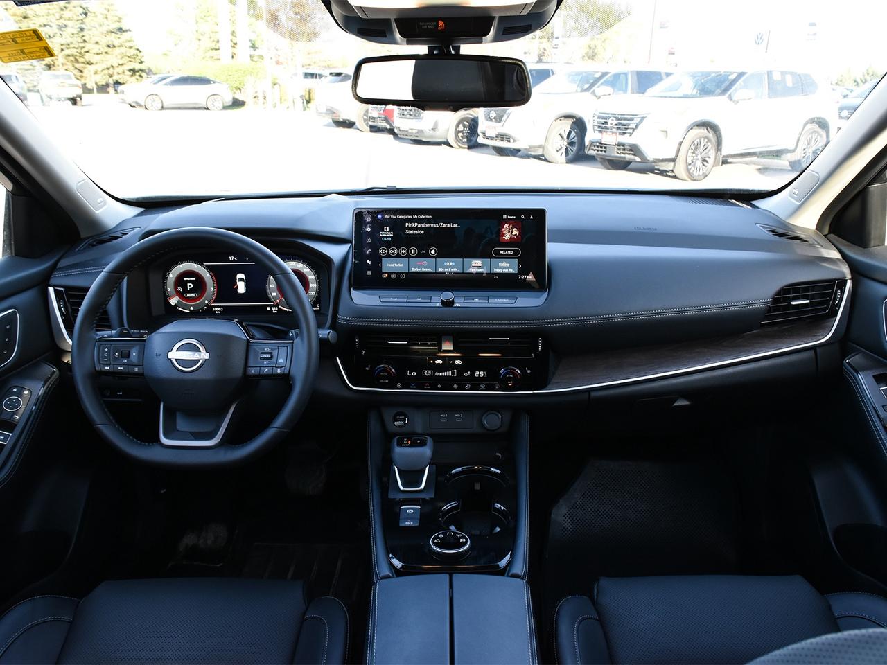 2025 Nissan Rogue Platinum  - Certified - HUD Photo