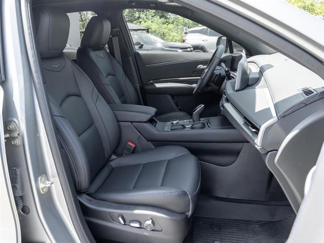2025 Cadillac XT4 Sport 4dr All-Wheel Drive Photo
