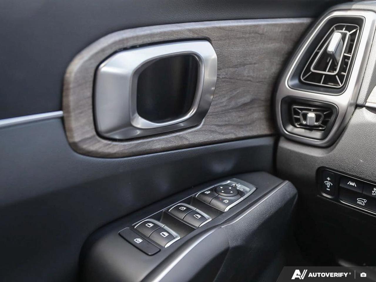 2023 Kia Sorento EX   AWD   Lane Departure Warning   Blind Spot Mon Photo