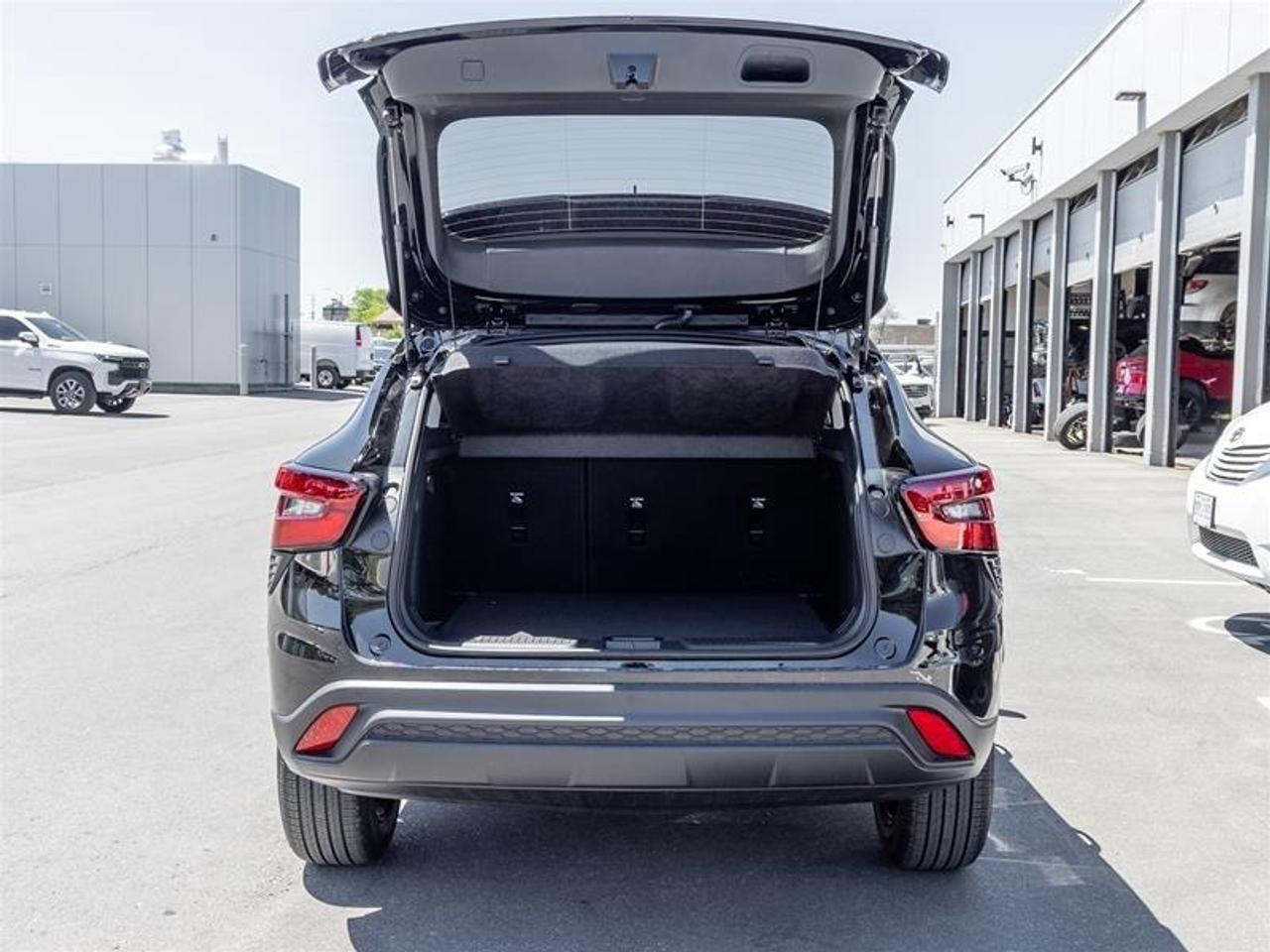 2026 Chevrolet Trax LT 4dr Front-Wheel Drive Photo