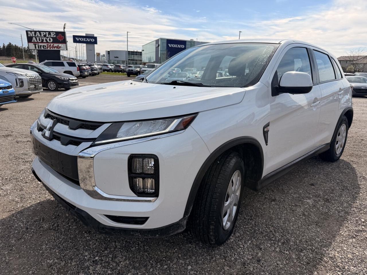2020 Mitsubishi RVR ES   CAMERA   HTD SEATS Photo2