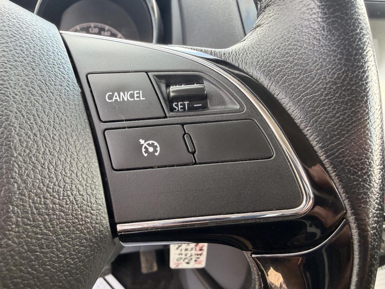 2020 Mitsubishi RVR ES   CAMERA   HTD SEATS Photo