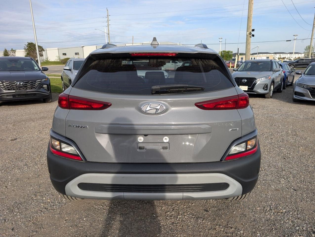 2022 Hyundai KONA Preferred AWD LEATHER SUNROOF CAMERA HTD SEATS & S Photo