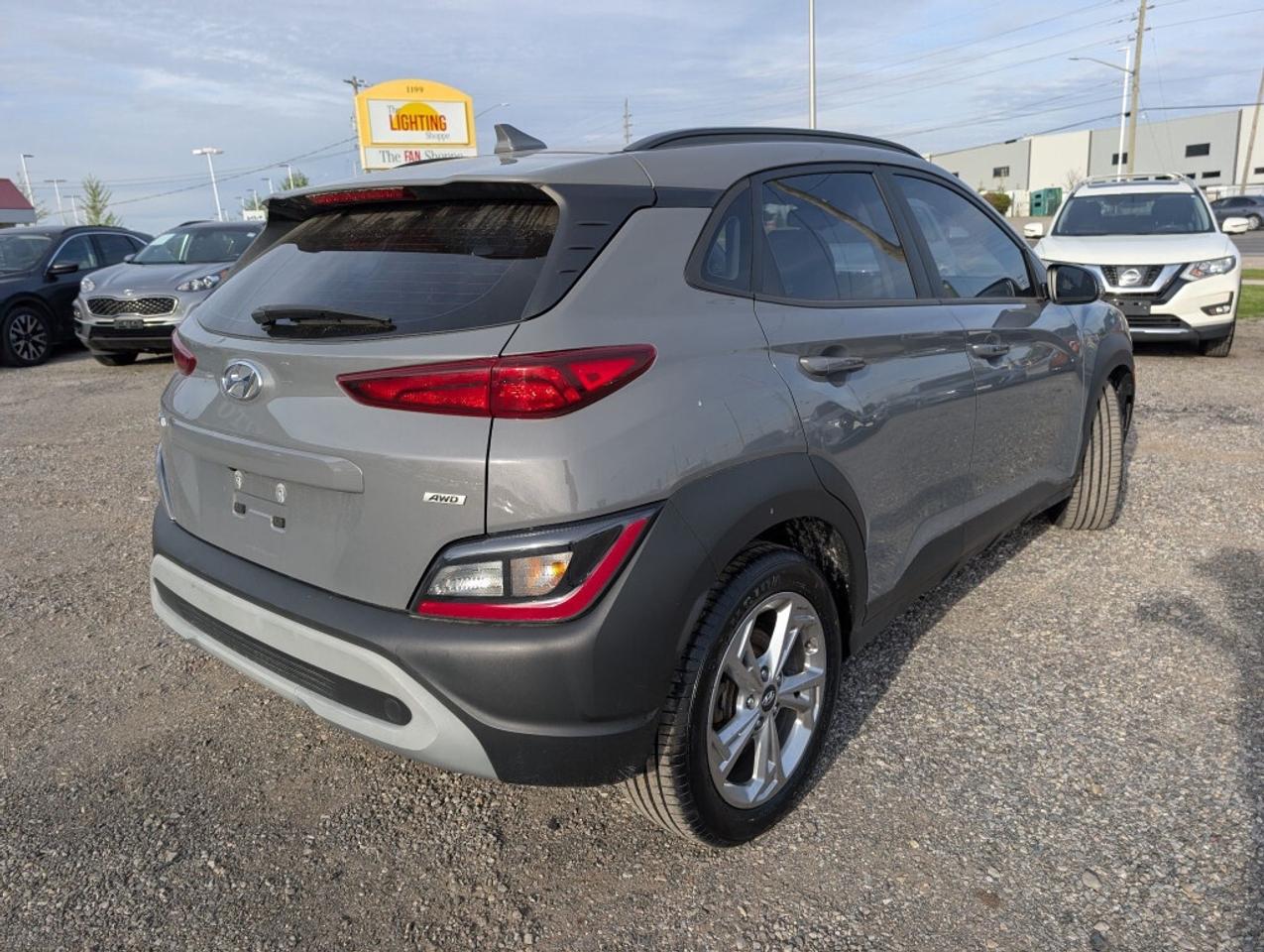 2022 Hyundai KONA Preferred AWD LEATHER SUNROOF CAMERA HTD SEATS & S Photo