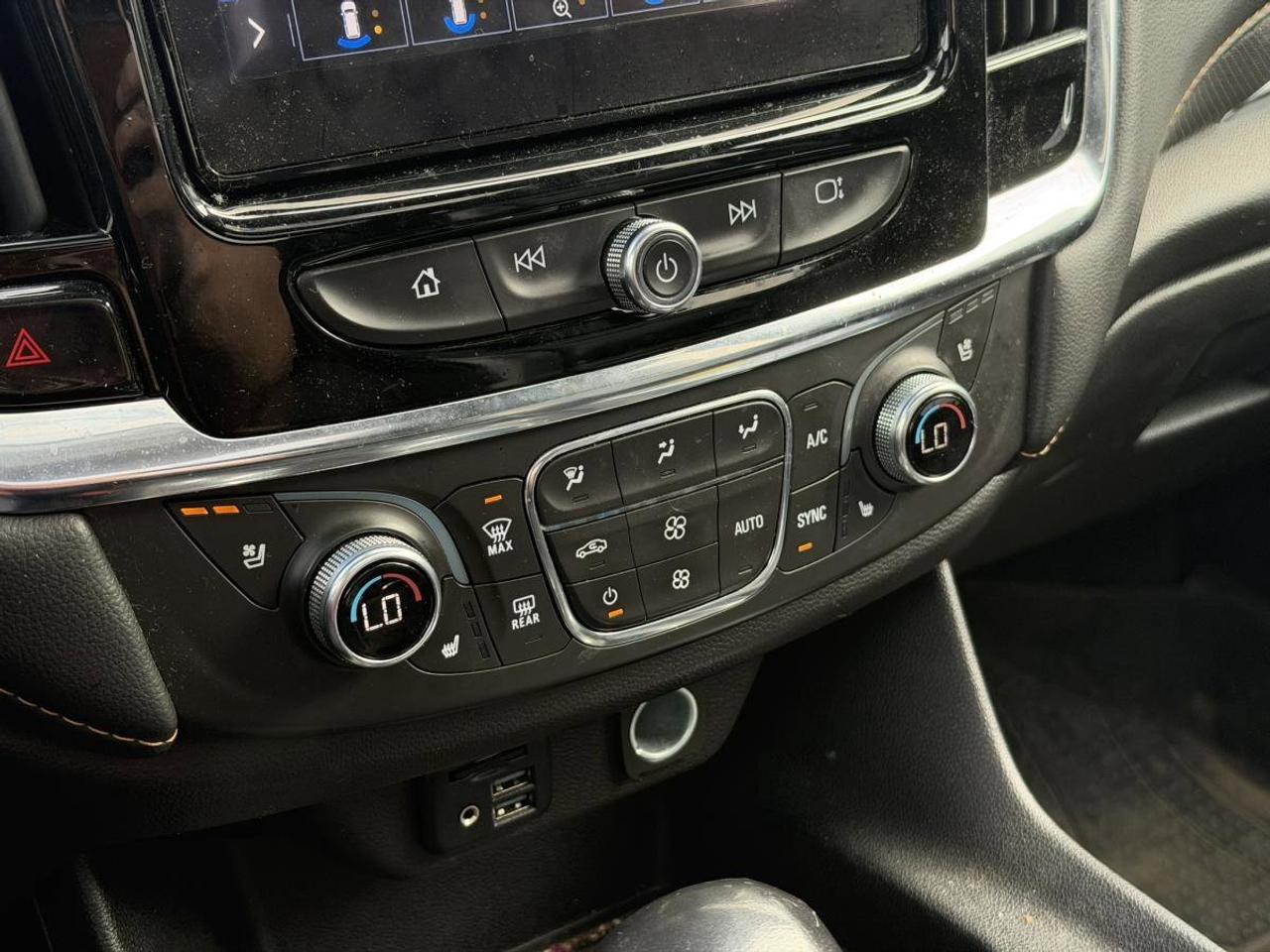 2021 Chevrolet Traverse  Photo