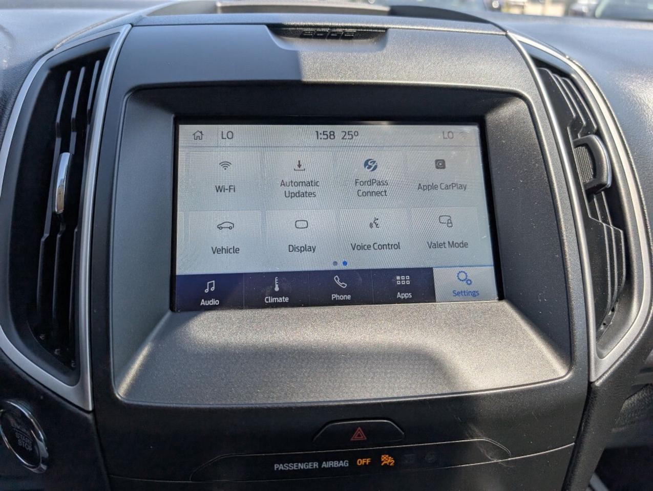 2020 Ford Edge SEL   CAMERA   HTD SEATS Photo