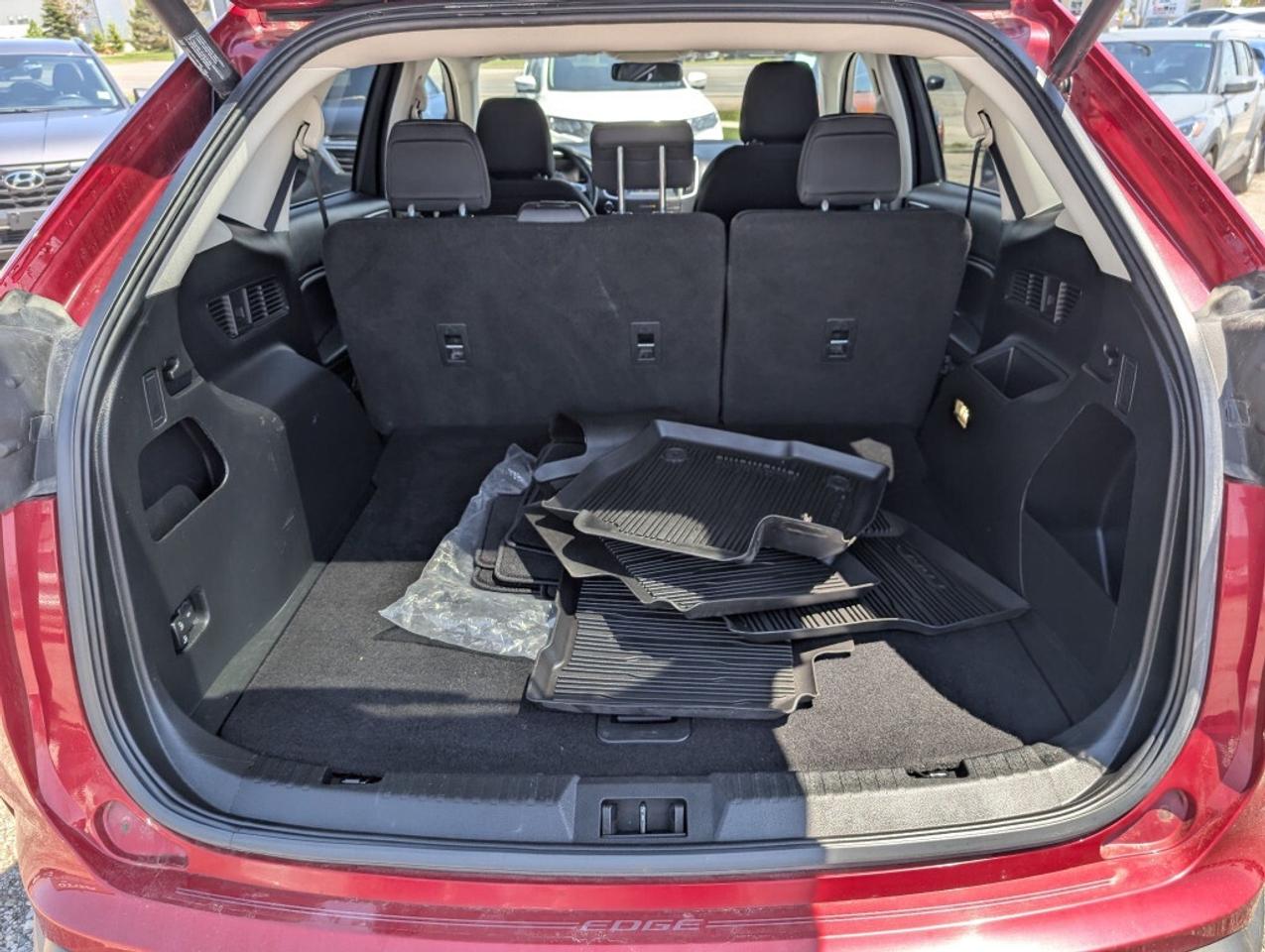 2020 Ford Edge SEL   CAMERA   HTD SEATS Photo