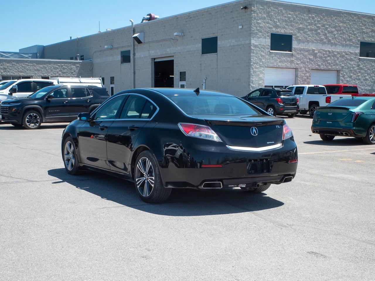 2014 Acura TL w/Tech Pkg - Mirror Memory   Heated Seats Photo