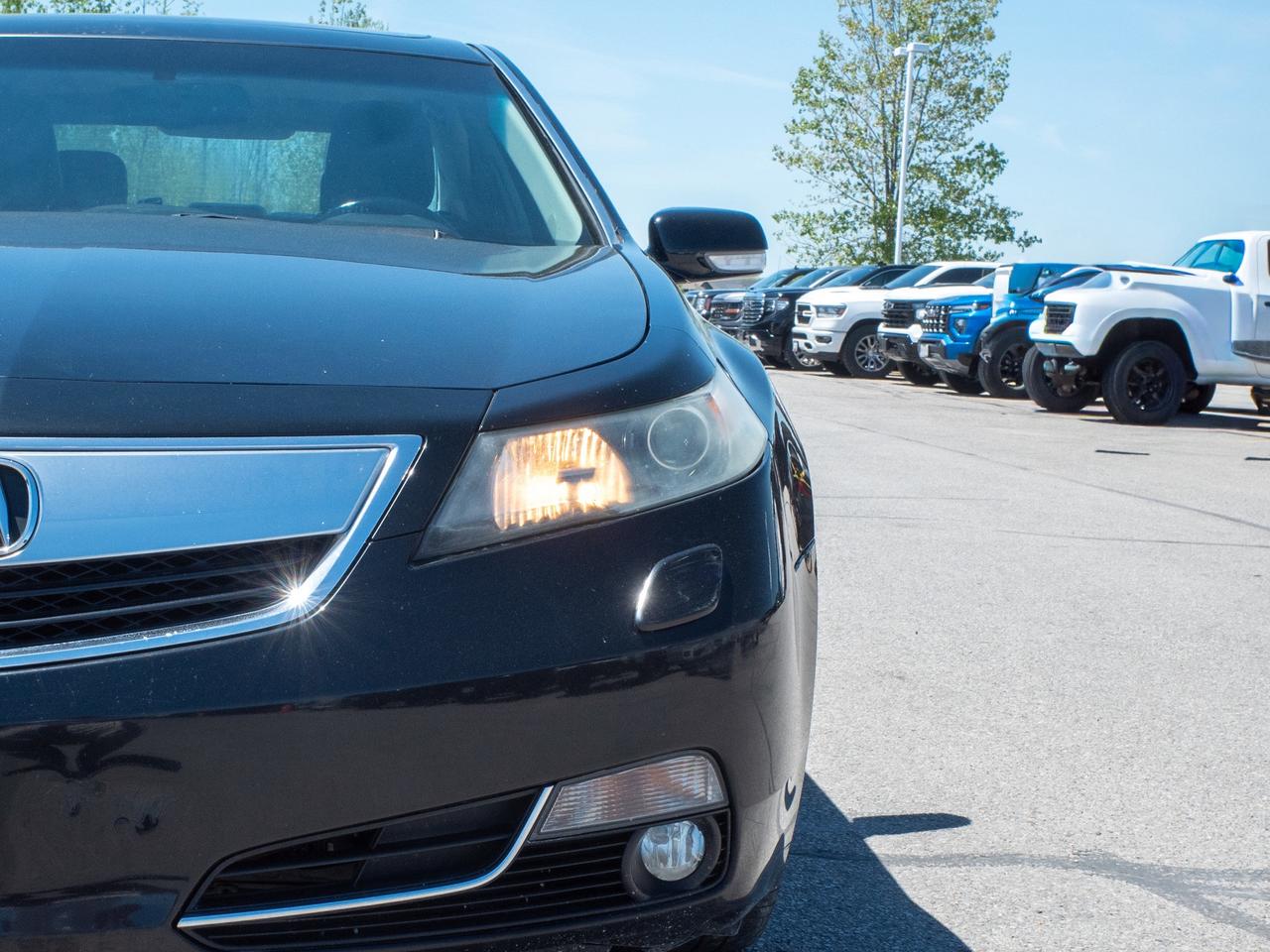 2014 Acura TL w/Tech Pkg - Mirror Memory   Heated Seats Photo