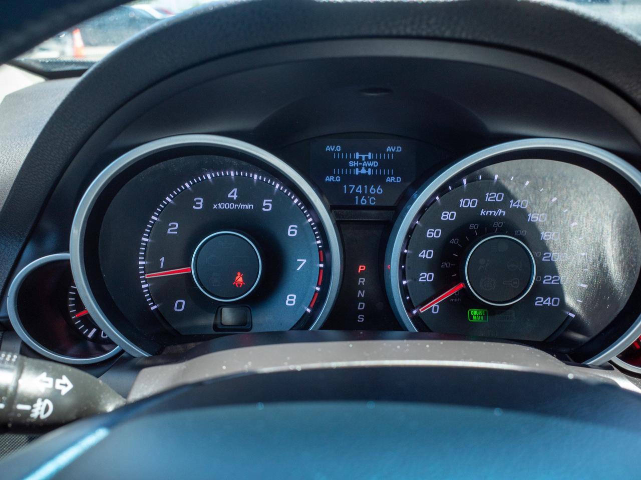 2014 Acura TL w/Tech Pkg - Mirror Memory   Heated Seats Photo