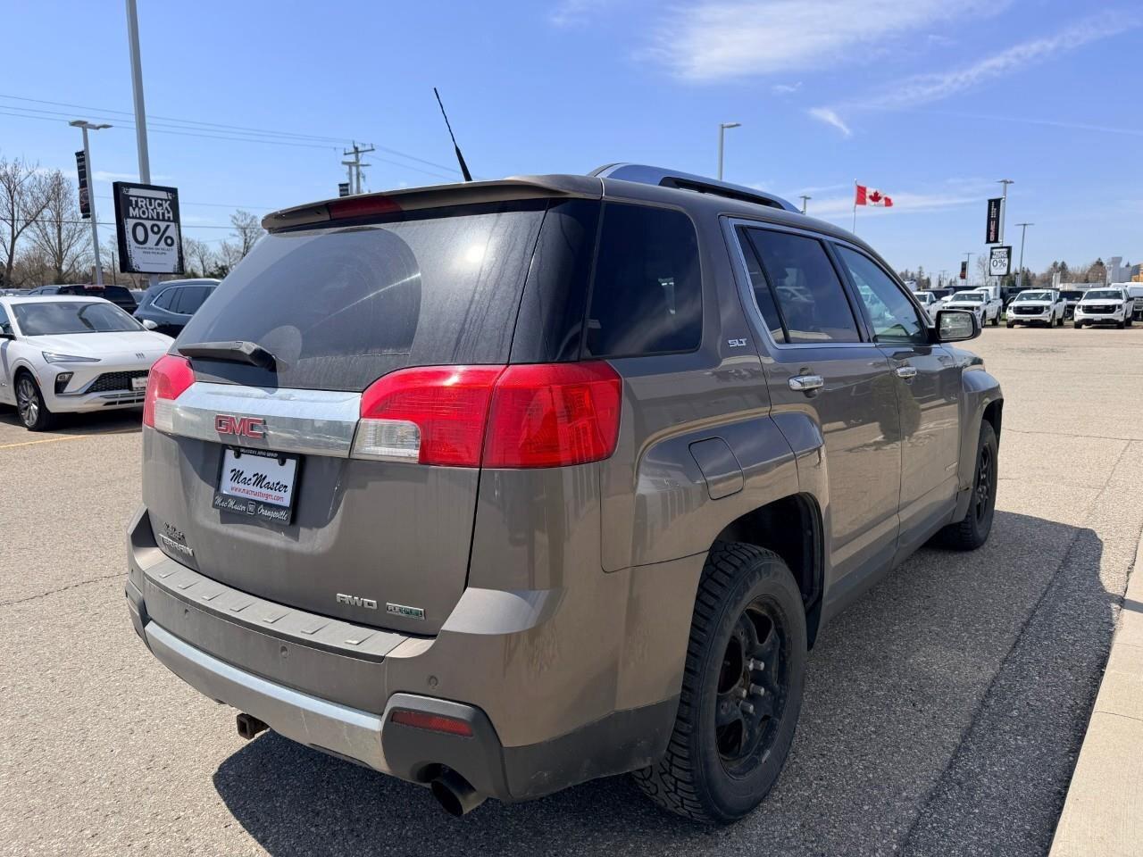 2011 GMC Terrain SLT-2SLT, 2.4L 4-CYL, AWD, LEATHER, ALLOYS, AS-TRA Photo