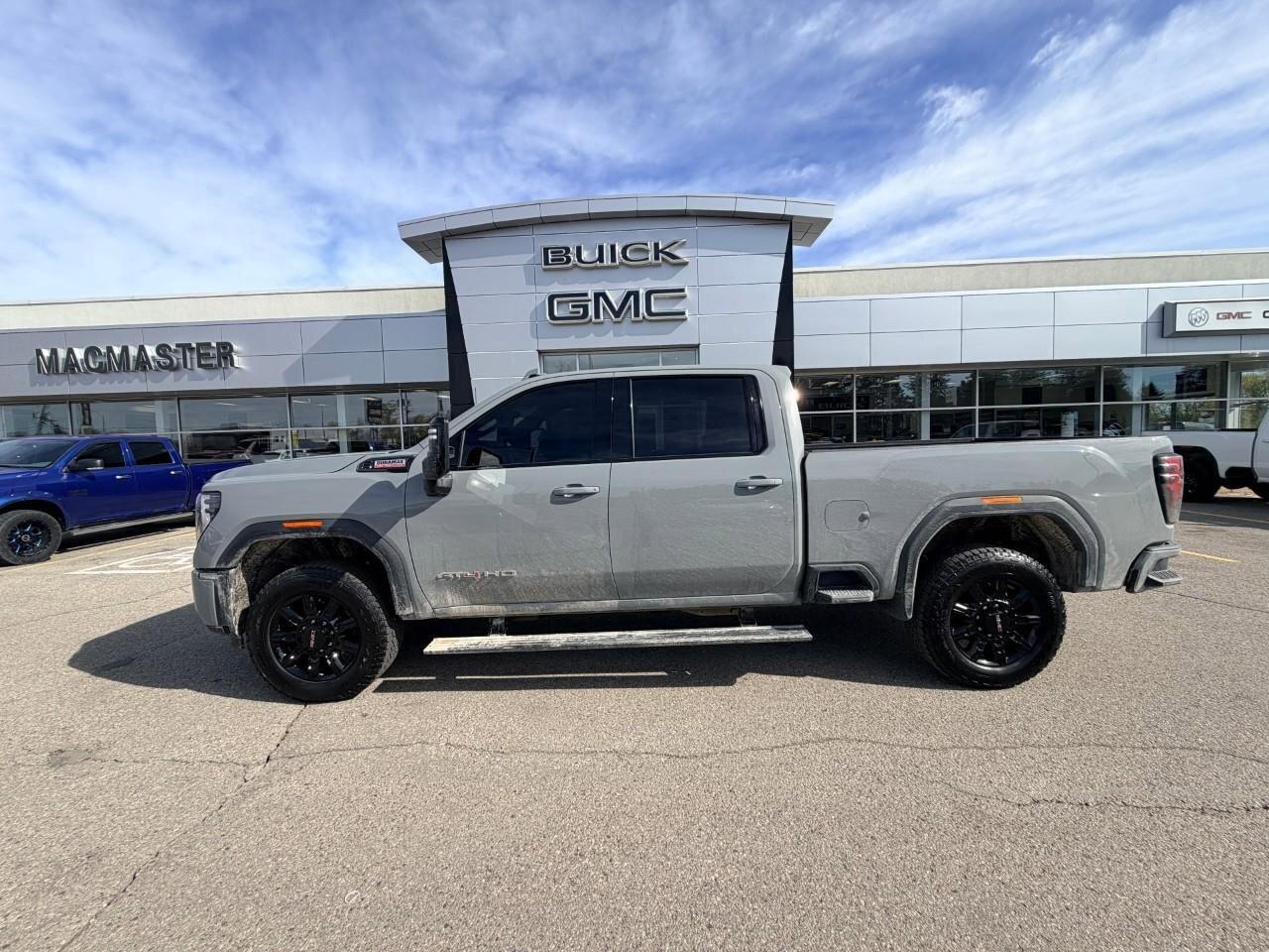 2025 GMC SIERRA 2500HD AT4AT4, 6.6L V8 DIESEL, 4X4, ALLOYS, LEATHER, MACM Photo3