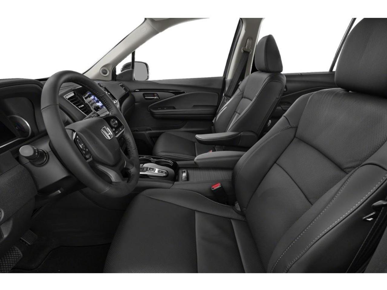 2022 Honda Pilot Touring 7P 4dr All-Wheel Drive Photo