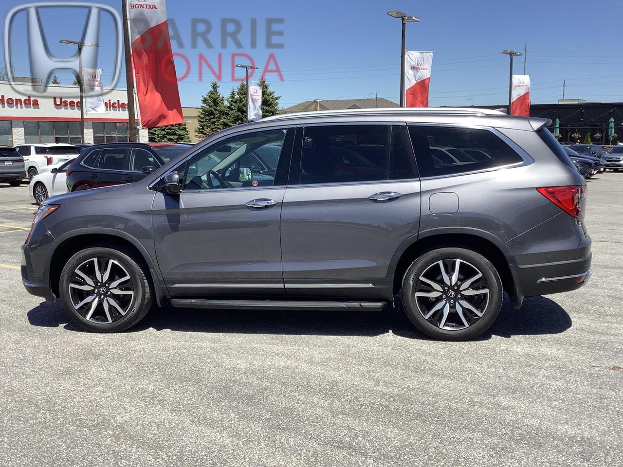 2022 Honda Pilot Touring 7P 4dr All-Wheel Drive Photo