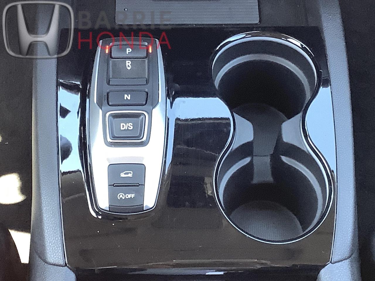 2022 Honda Pilot Touring 7P 4dr All-Wheel Drive Photo