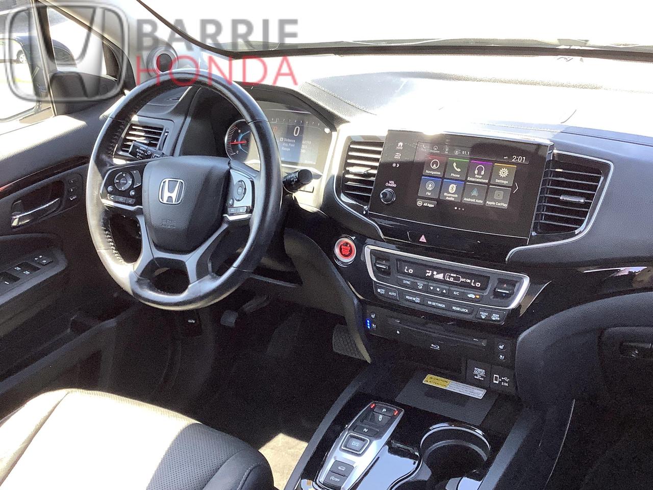 2022 Honda Pilot Touring 7P 4dr All-Wheel Drive Photo