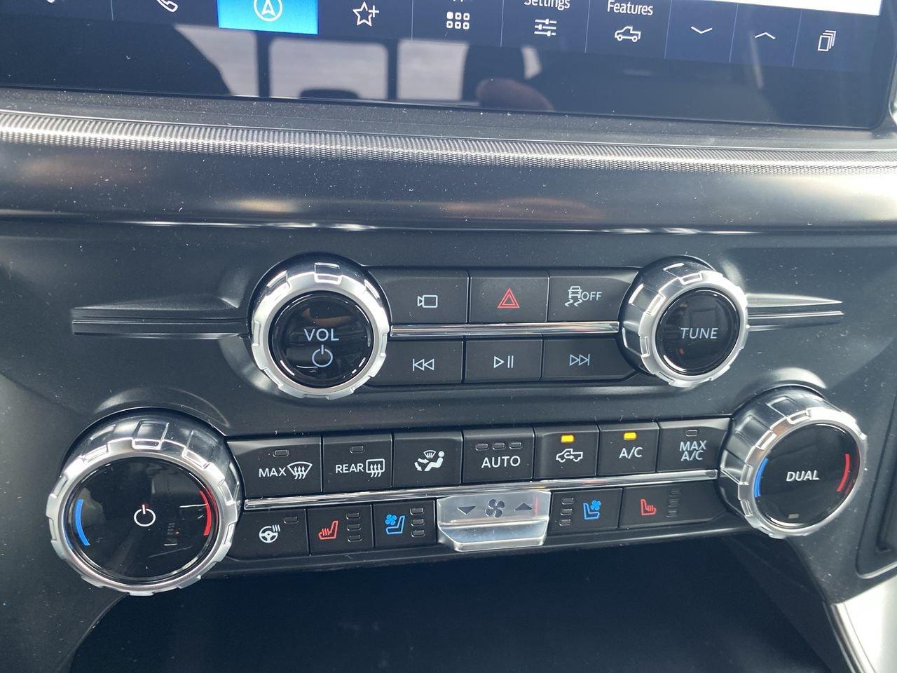2026 Ford F-150 Lariat Photo