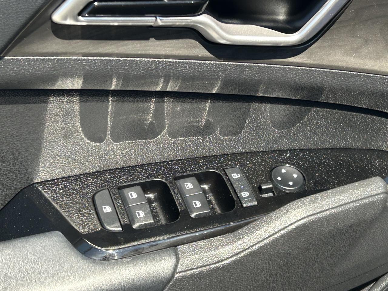 2024 Kia Sportage X-LINE/LEATHER/HEATED SEATS/CALL PICTON Photo