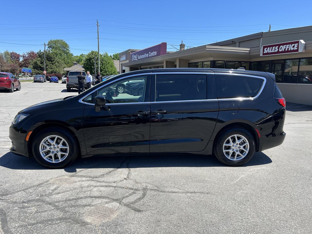 2024 Chrysler Grand Caravan SXT/BACK UP CAM/REMOTE START/CALL PICTON Photo