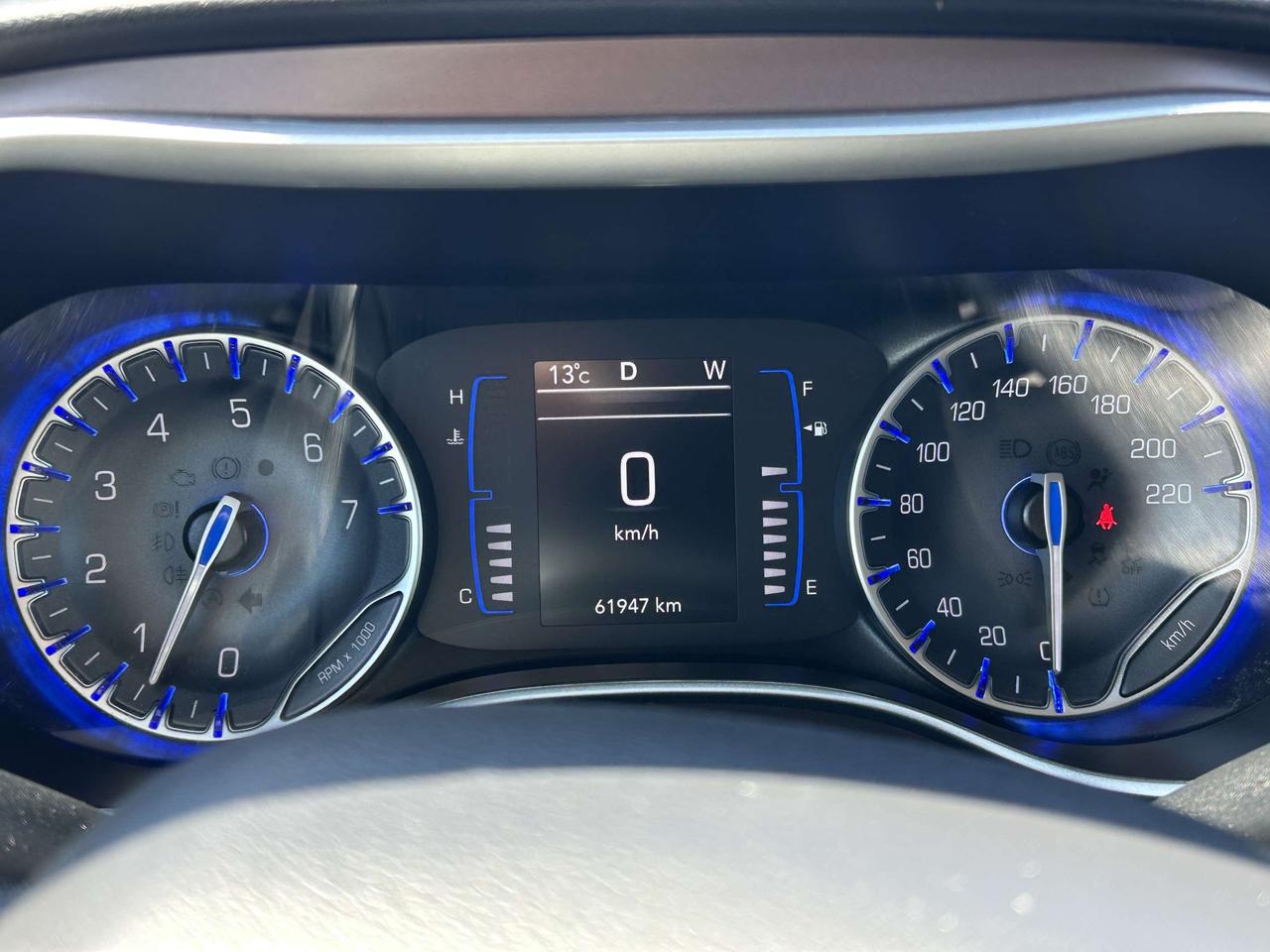 2024 Chrysler Grand Caravan SXT/BACK UP CAM/REMOTE START/CALL NAPANEE Photo