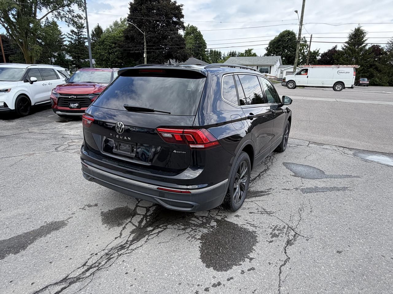 2024 Volkswagen Tiguan Comfortline **CALL PICTON 613-476-2188 ** Photo