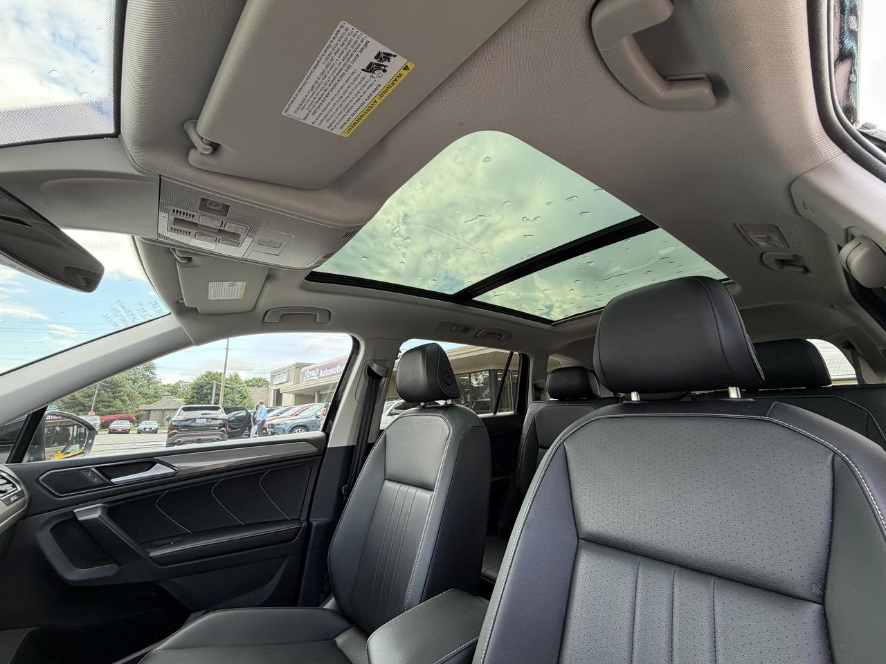 2024 Volkswagen Tiguan Comfortline **CALL PICTON 613-476-2188 ** Photo