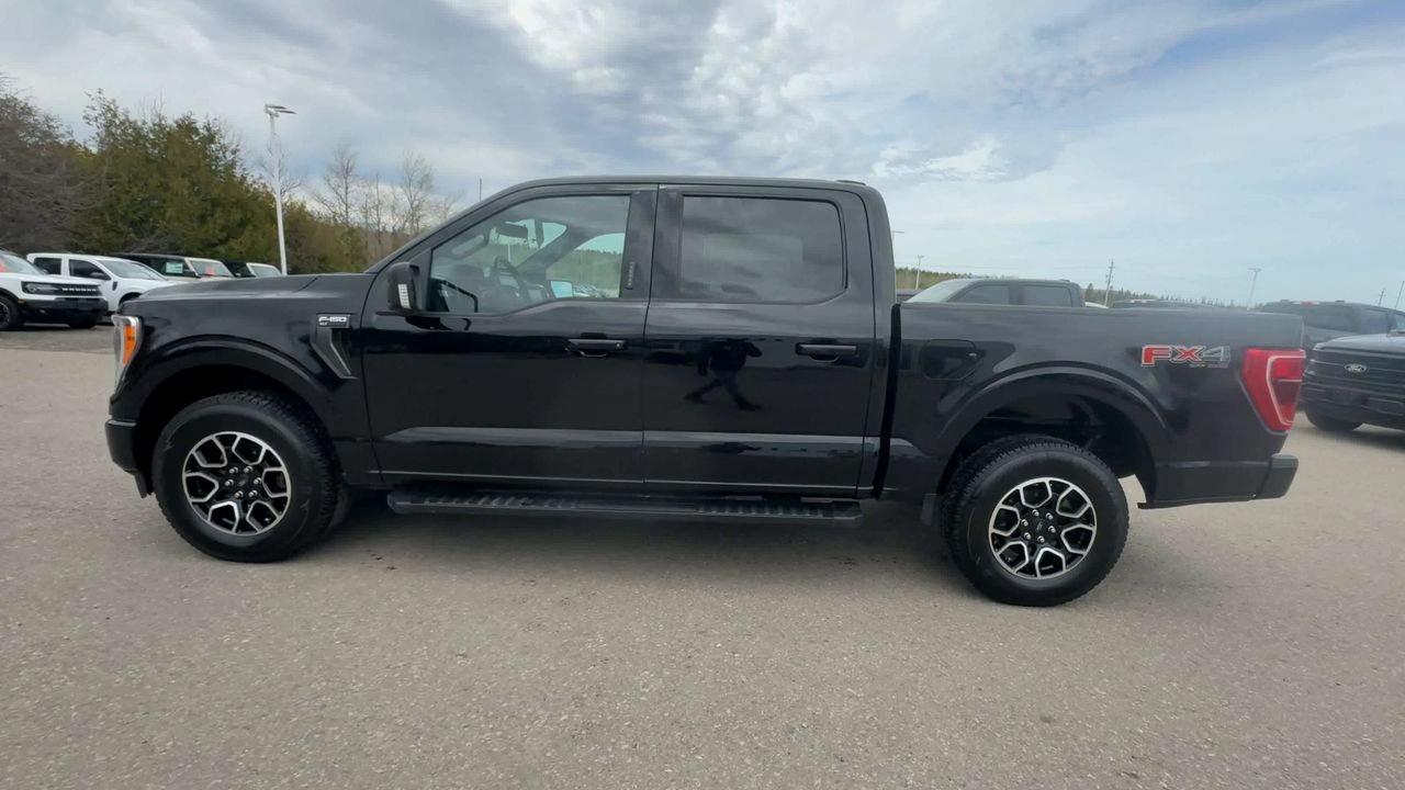 2021 Ford F-150 XLT Photo4