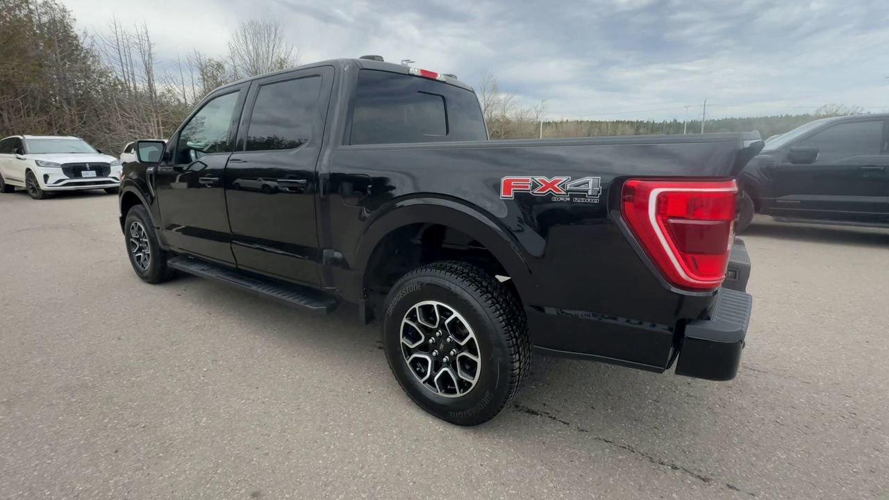2021 Ford F-150 XLT Photo