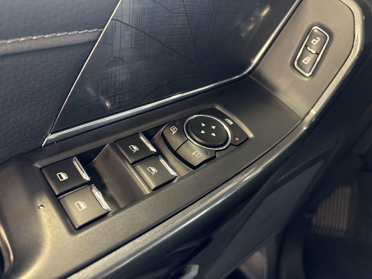2021 Ford F-150 XLT Photo