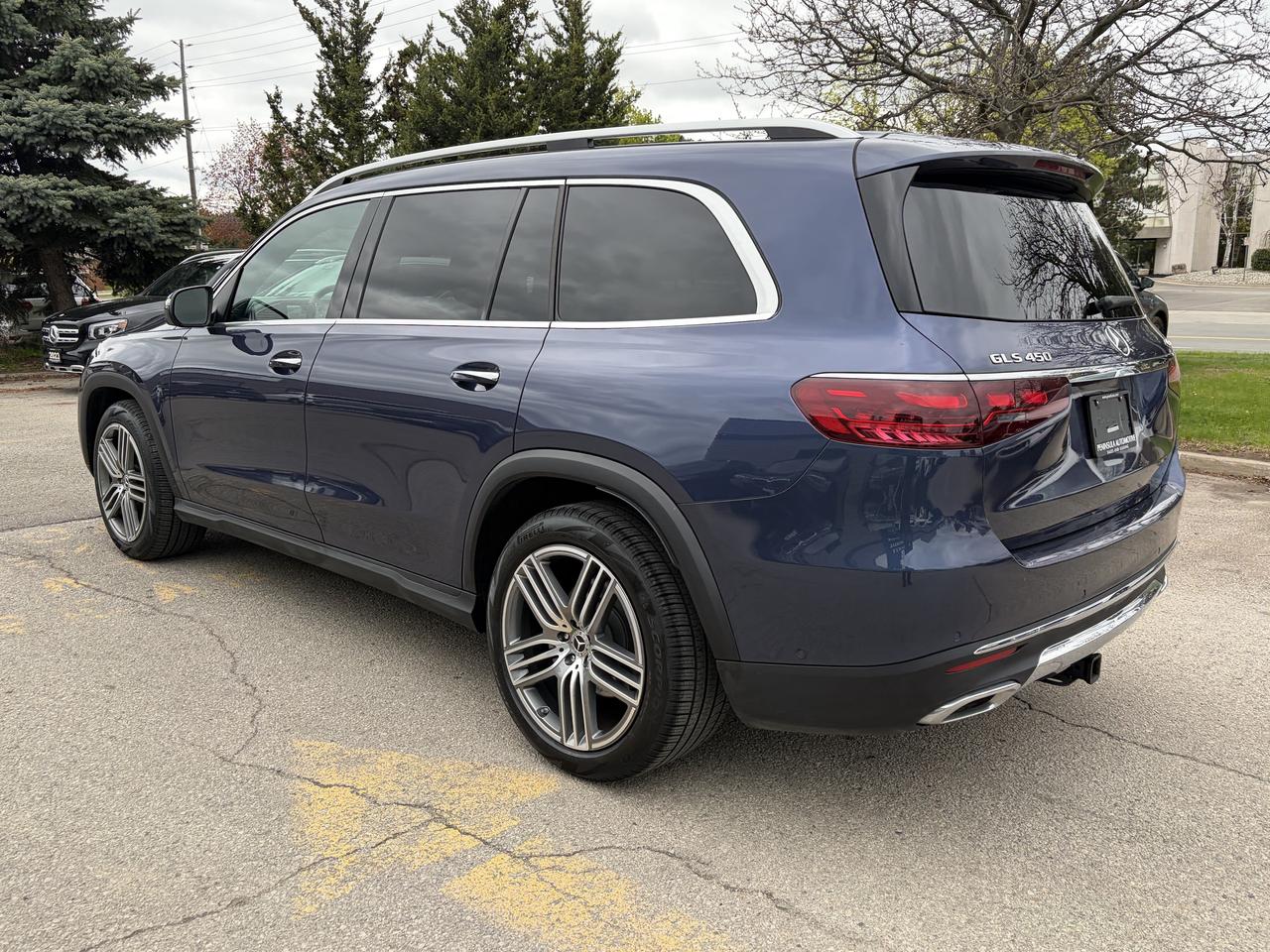 2026 Mercedes-Benz GLS450 GLS 450,DRIVERS ASSISTANCE PACKAGE,BURMESTER,360 Photo