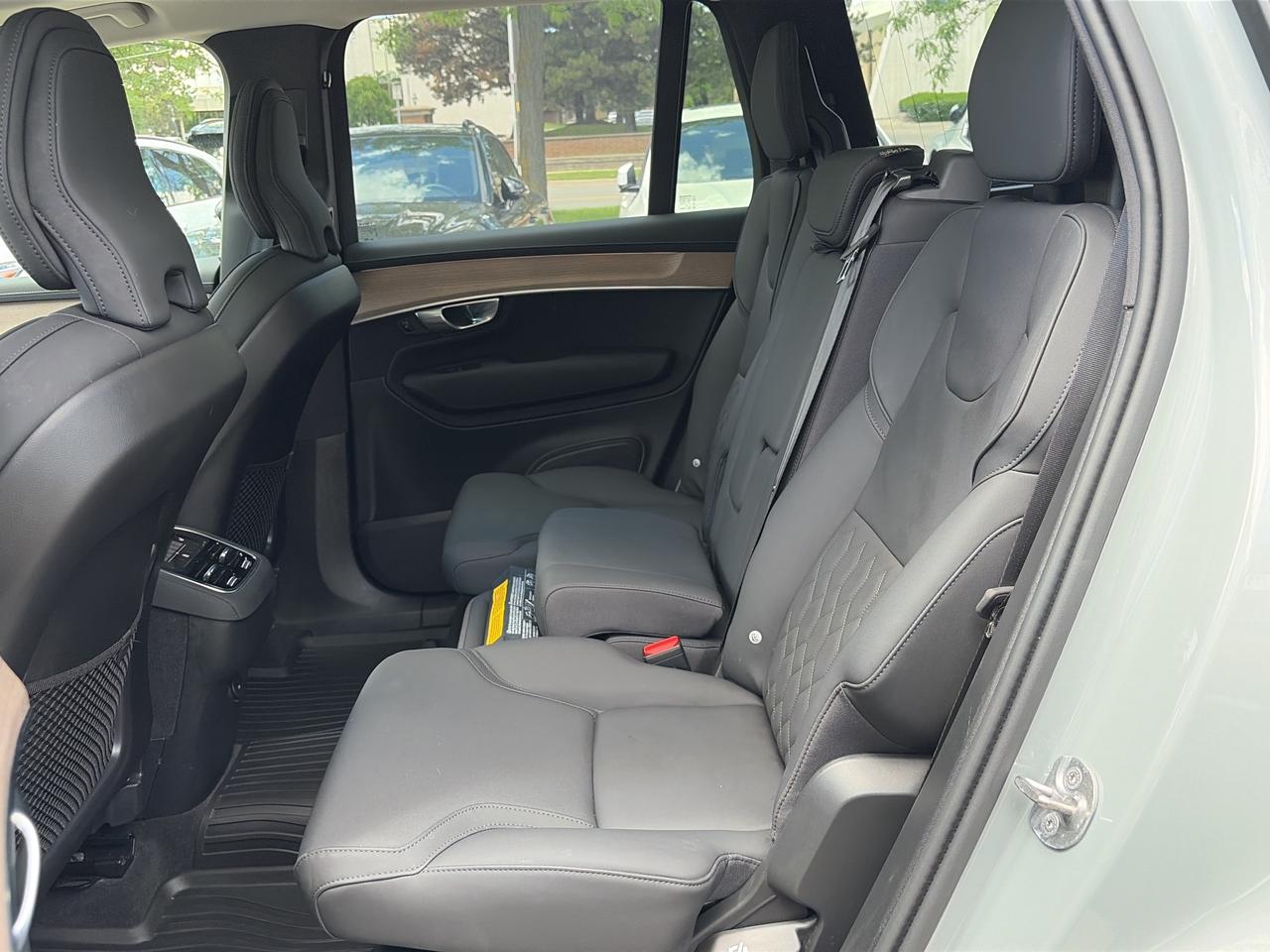 2026 Volvo XC90 DARK PLUS THEME, CARPLAY,PANOROOF, 360 CAM , NAVI Photo