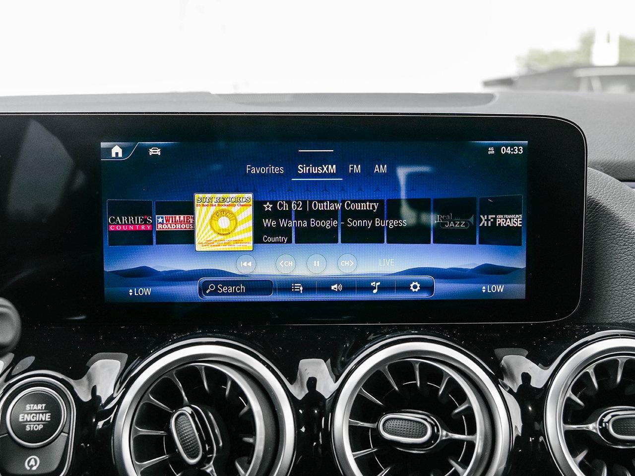 2025 Mercedes-Benz GLA 250   Exclusive Trim   AMG Line   Night Package Photo