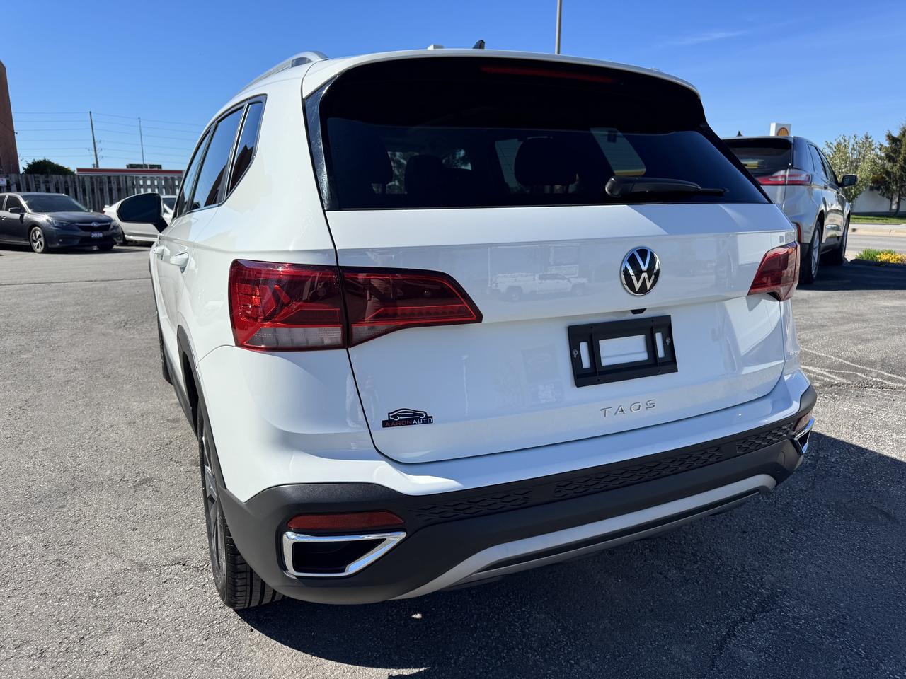 2024 Volkswagen Taos Comfortline Photo