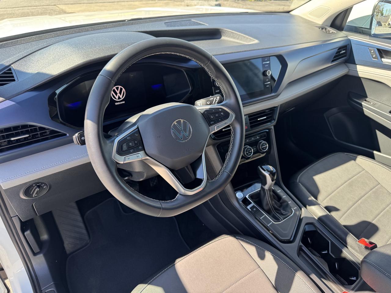 2024 Volkswagen Taos Comfortline Photo