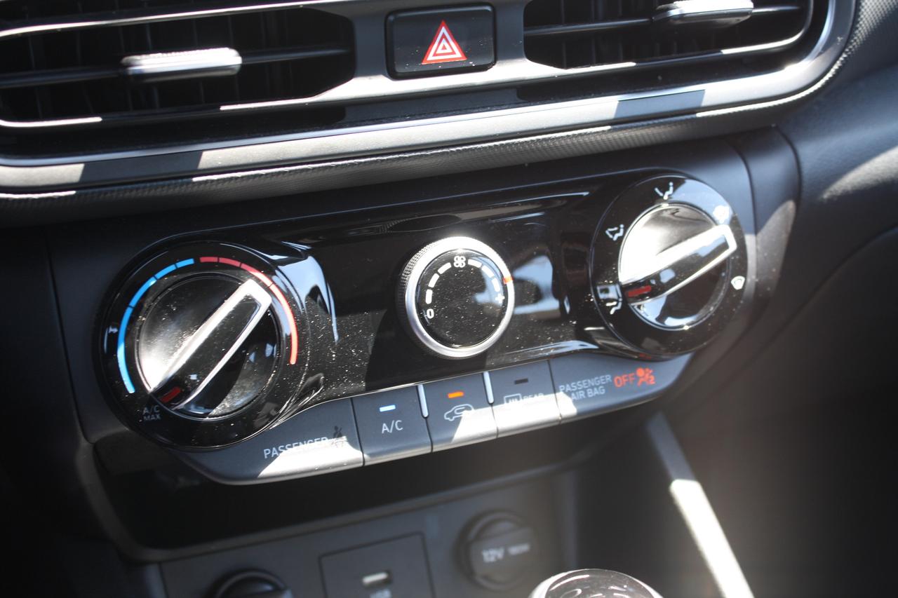 2023 Hyundai KONA 2.0L Preferred AWD Photo