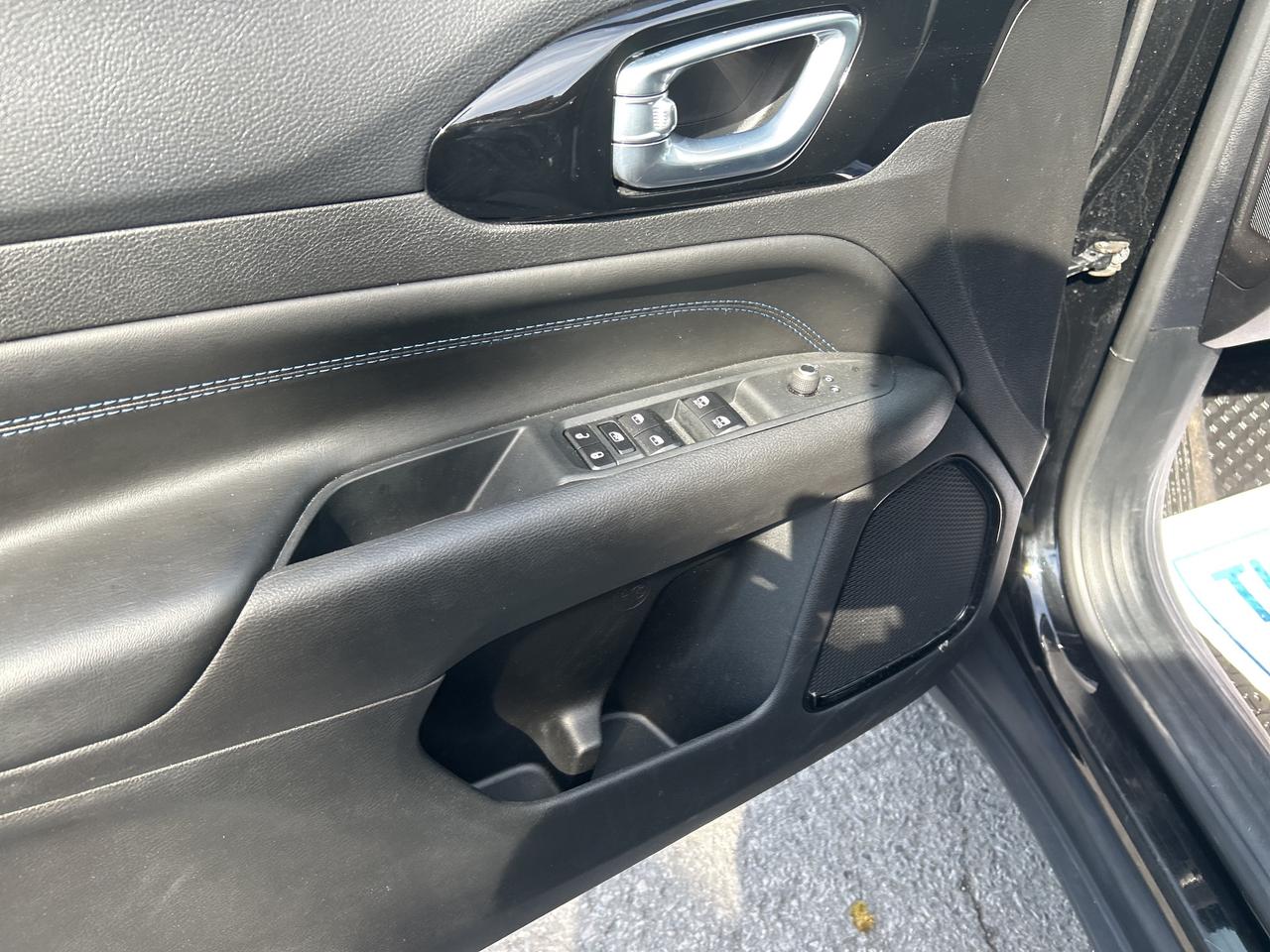 2025 Jeep Compass Altitude Photo