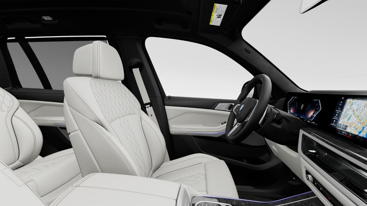 2027 BMW X7 xDrive40i 4dr All-Wheel Drive Sports Activity Vehicle Photo
