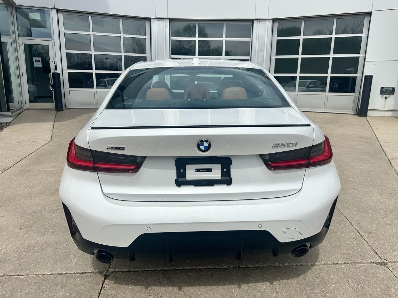 2024 BMW 330 i xDrive 4dr All-Wheel Drive Sedan Photo