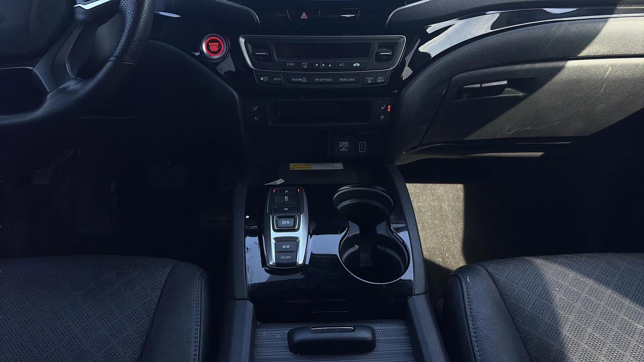 2022 Honda Passport Touring AWD Photo