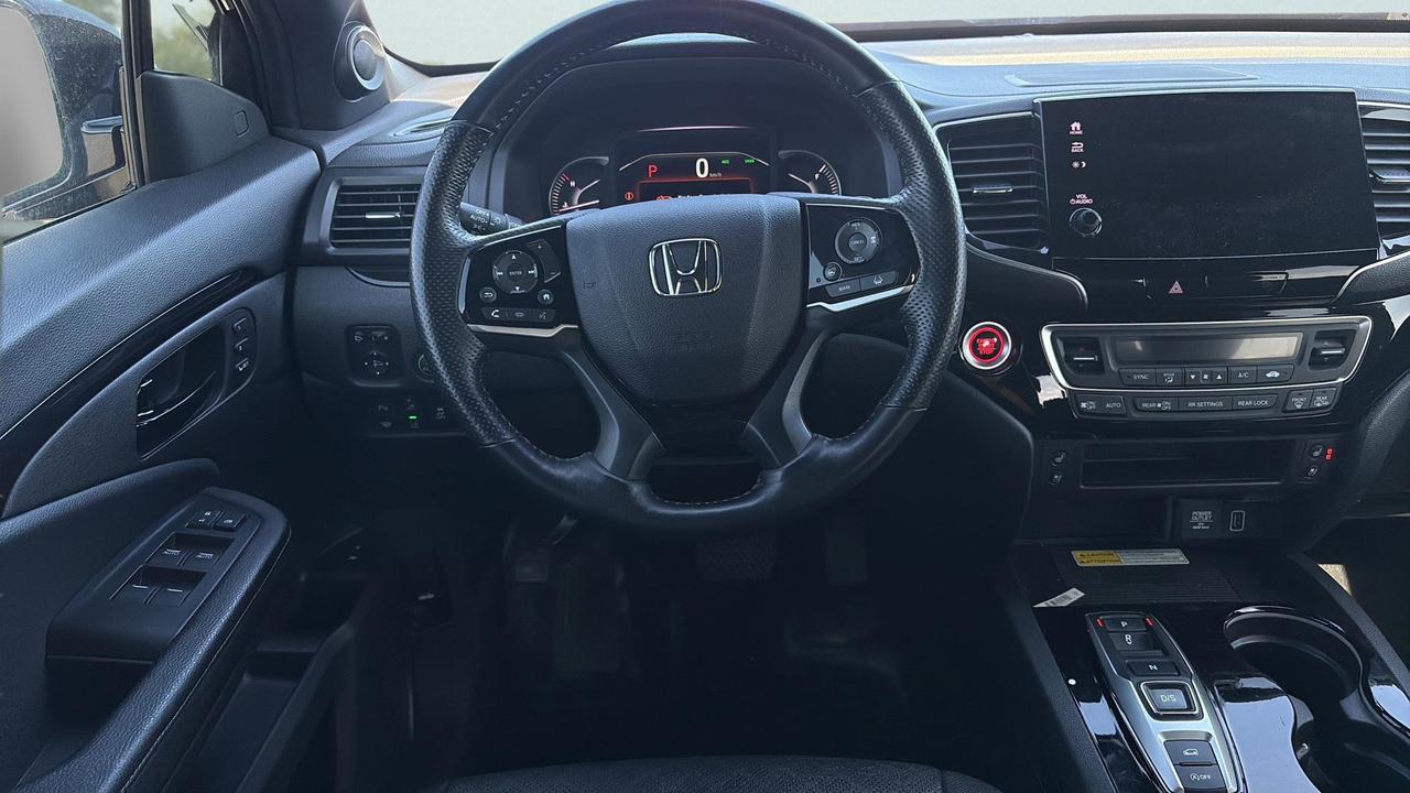2022 Honda Passport Touring AWD Photo