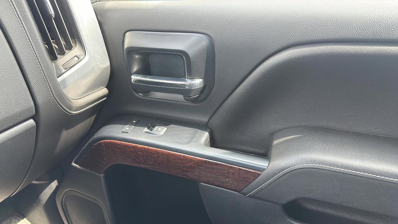 2014 GMC Sierra 1500 4WD DOUBLE CAB STANDARD BOX SLE Photo