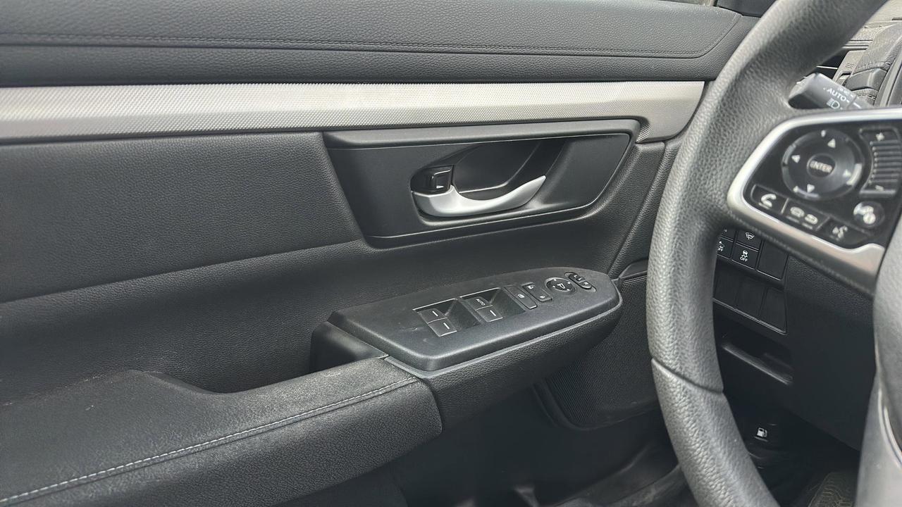 2018 Honda CR-V LX AWD Photo