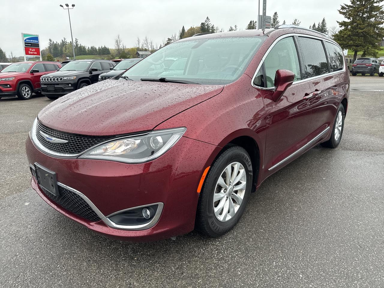 2018 Chrysler Pacifica Touring-L Photo