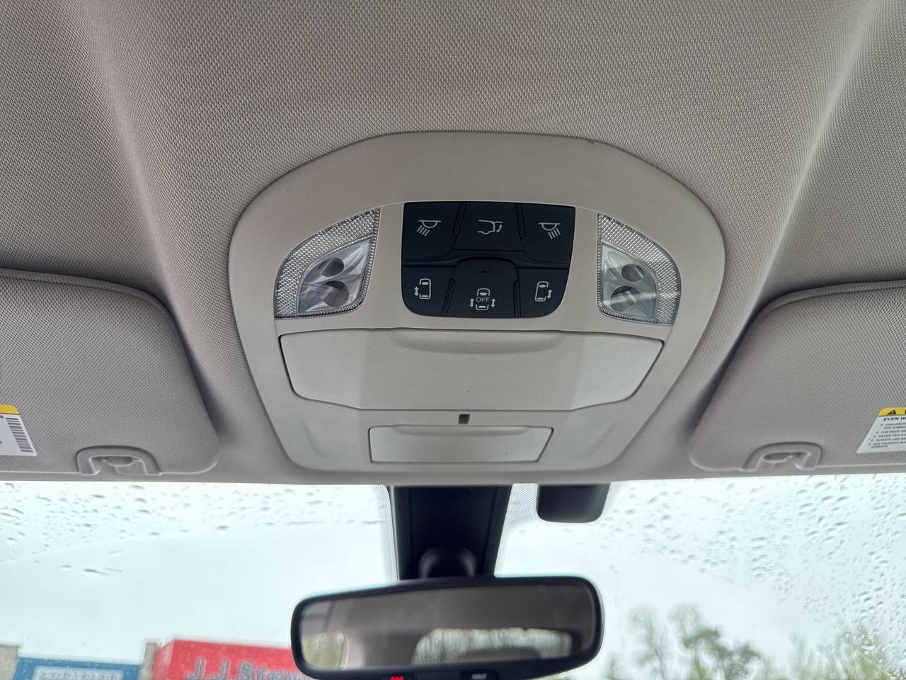 2018 Chrysler Pacifica Touring-L Photo